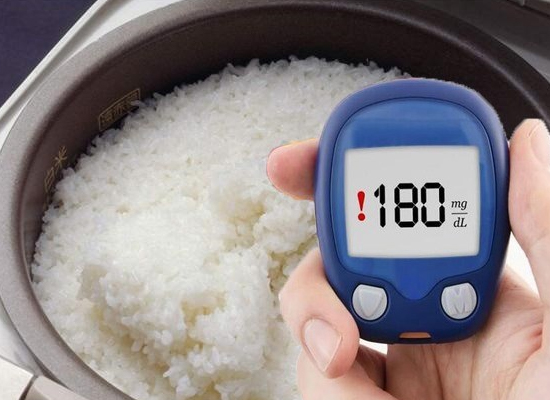 4 điều lưu ý khi nấu cơm dành cho người có lượng đường huyết cao