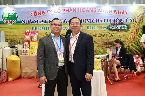 z7743342459247_21fda674f22f738a162fcb2f4cab5933